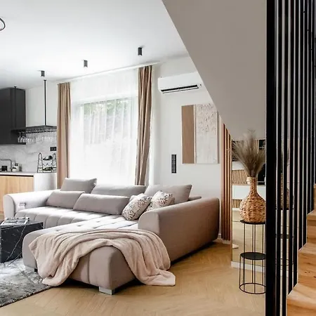 Estelle - Pool, Jacuzzi, Sauna - Balaton Villa