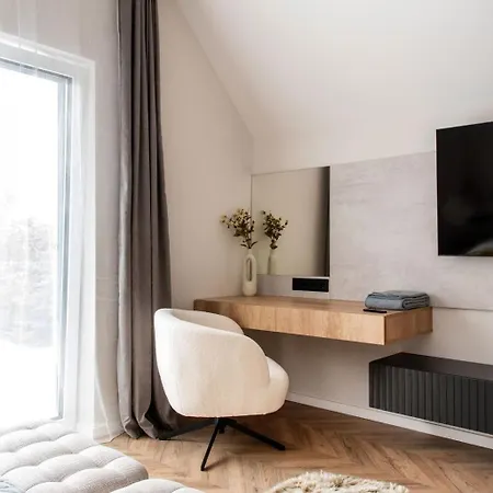 Estelle - Pool, Jacuzzi, Sauna - Balaton Villa *